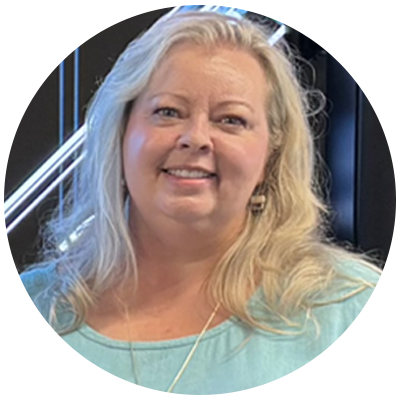 Headshot photo of Stephanie Ratliff